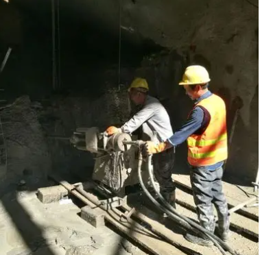 如皋水下抗分散灌浆料特点 水下不分散注浆料介绍